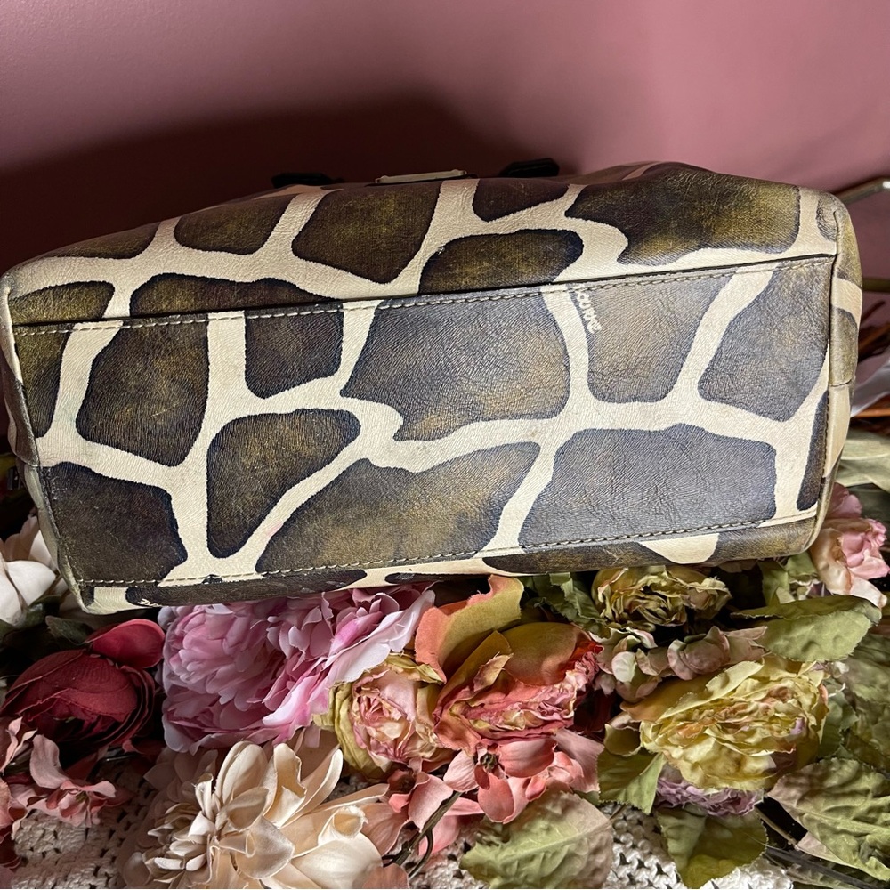 Dooney & Bourke Brown and Tan Giraffe Print shoulder bag limited edition - Picture 7 of 12